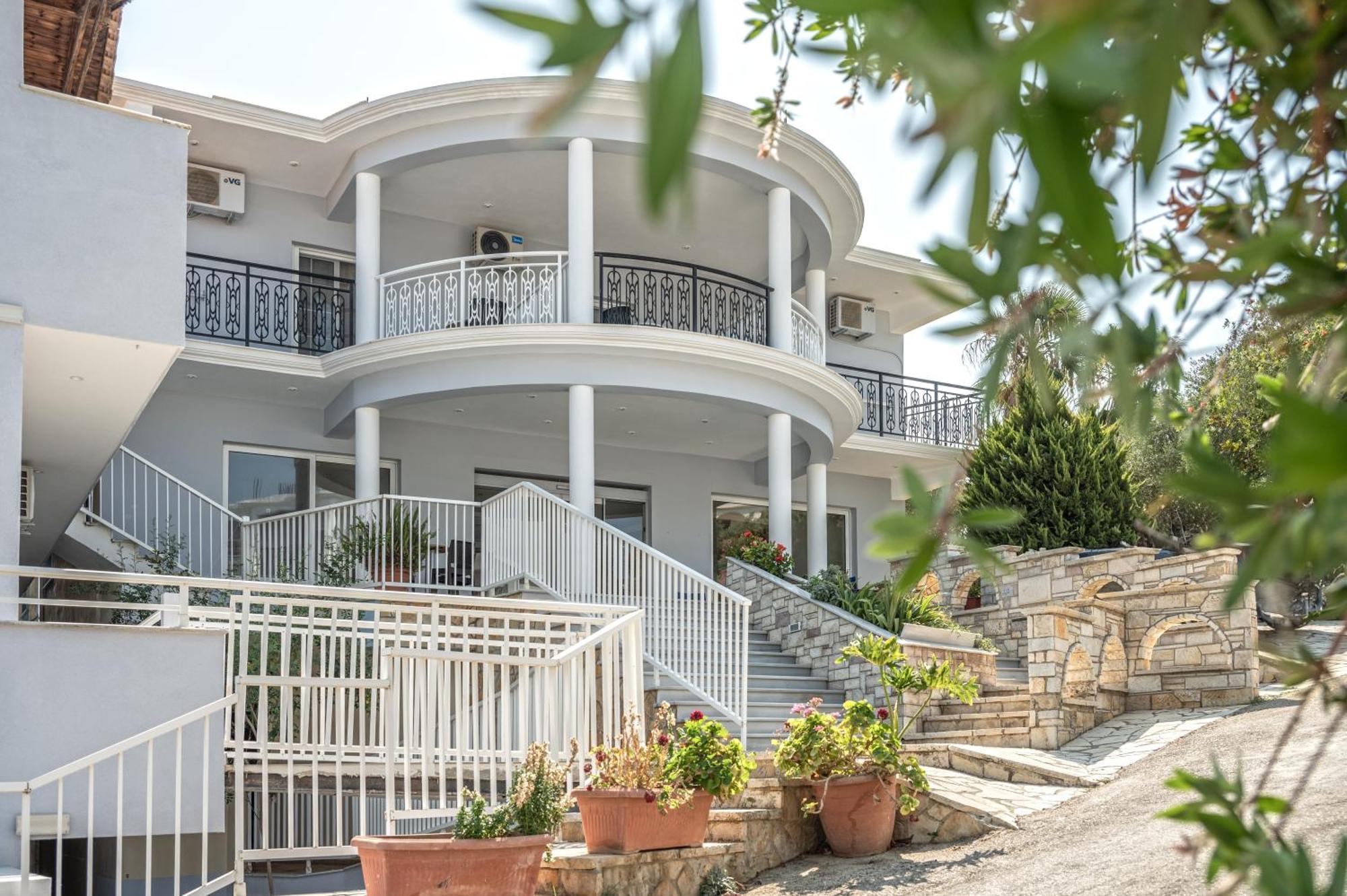Christina Apartments Tsilivi  Bagian luar foto